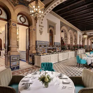 Alfonso Xiii, A Luxury Collection Hotel, Szálloda